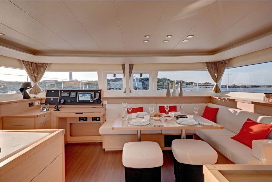 Tromsø: Midnight Sun Cruise in a Luxury Catamaran - Fish Soup, Warm Drinks, and the Local Flavor Factor