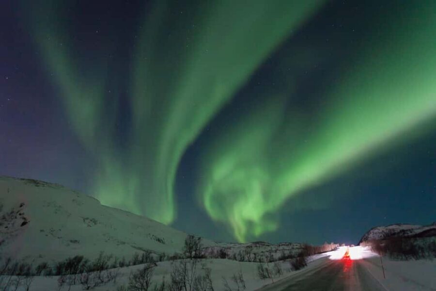 Tromsø: Northern Lights Bus Tour – Chase the Aurora Borealis - Why this Tromsø aurora chase works better than winging it