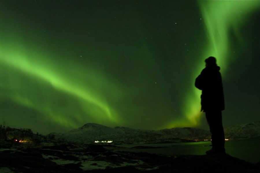 Tromso: Northern Lights Cable Car Excursion - Photos, cold toes, and how mist can change the view
