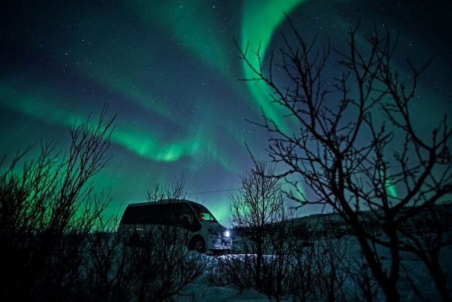 Tromsø: Northern Lights Chase with Photos and Bodysuits - Hansnes, Sommarøy, and Bardu: multiple viewing chances with time to actually look