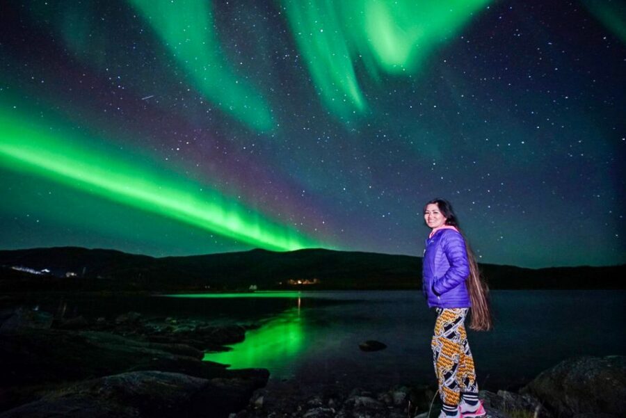Tromsø: Northern Lights Chase with Photos and Bodysuits - Aurora photography: professional portraits, your tripod, and real advice