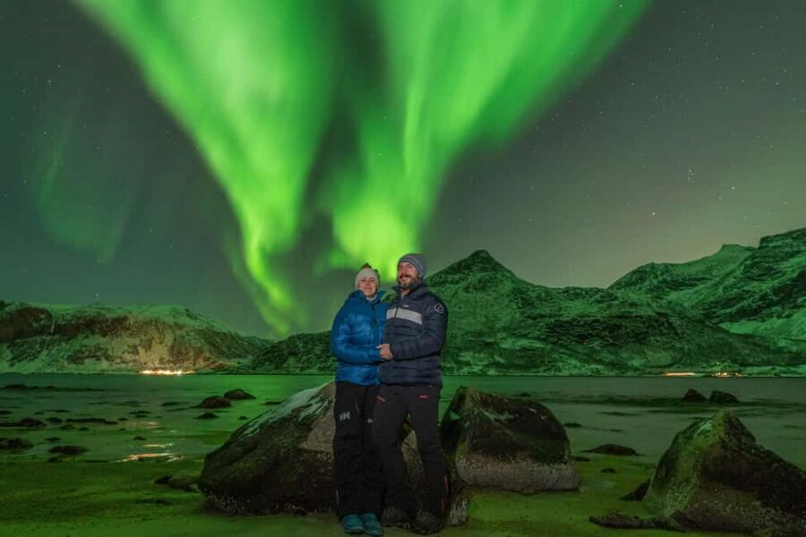 Tromsø: Northern Lights Chase with Photos and Guide - Photography Built Into the Hunt: How the DSLR Support Changes Your Results