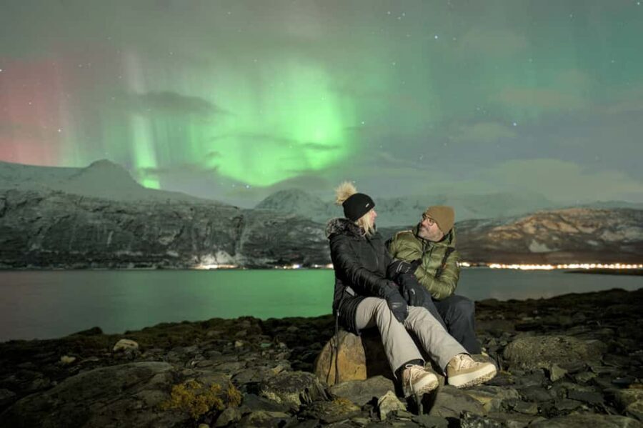Tromsø: Northern Lights Hunt with a Professional Photographer in Italian - Key Takeaways Before You Go