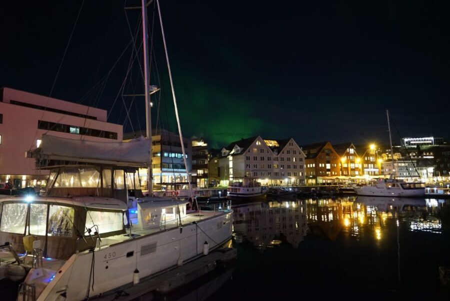 Tromsø: Northern Lights Luxury Catamaran Cruise - The Northern Lights Chase: What 3 Hours Really Means