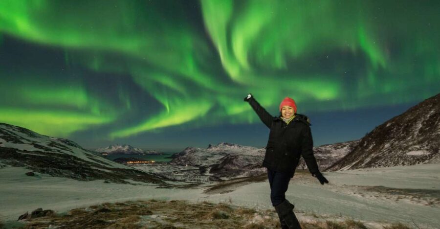 Tromso: Northern Lights Photography Tour - Optional professional portraits and paid photos: decide early