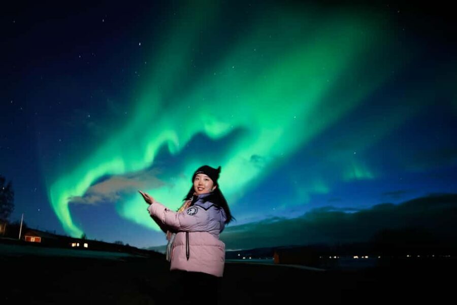 Tromsø: Northern Lights Pioneer Tour with Photos Included - Who should book this aurora tour (and who might want something else)