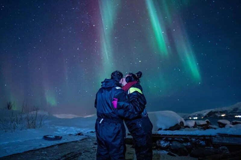Tromsø: Northern Lights Tour with Hot Drinks and Snacks - Price and value: is $167 worth a 6-hour northern lights chase?