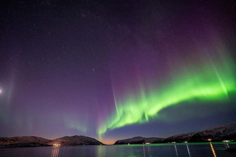 Tromsø: Northern Lights Tour with Hot Drinks and Snacks - The 6-hour game plan: pickup at Aurora Fokus Kino to the final drop-off