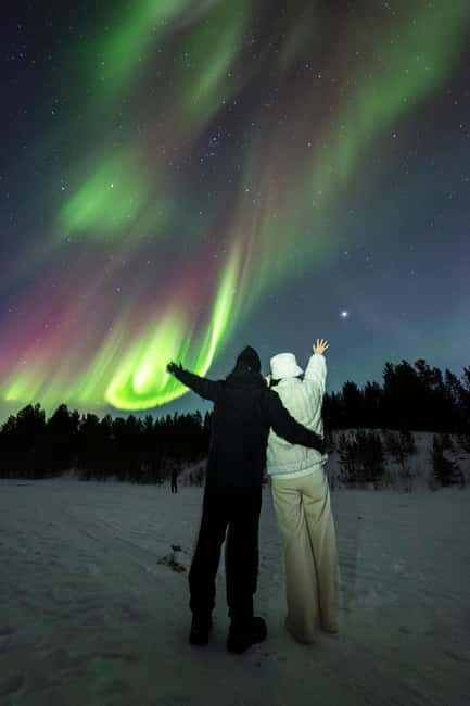 Tromsø: Northern Lights Tour with Local Stories & Photos - From Norwegian Travel to the first chase stop in Tromsø