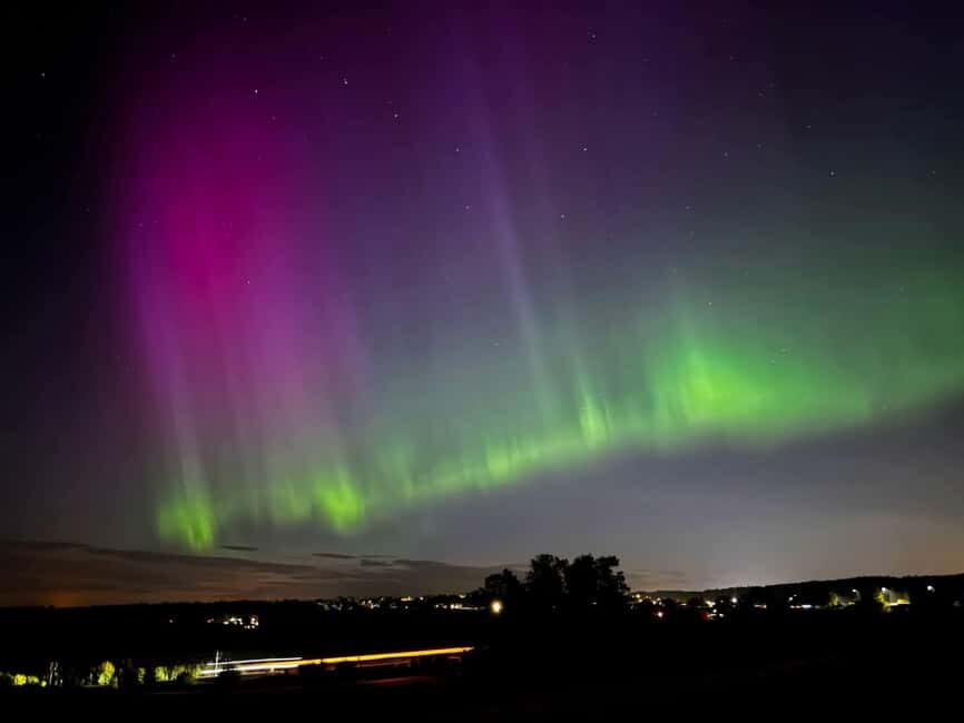 Tromsø: Northern Lights Tour with Photos & Snacks - Professional Aurora Photos: The Difference Between Luck and Results