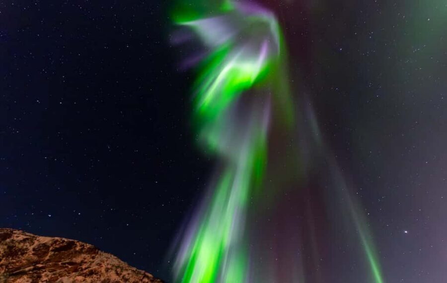 Tromsø: Northern Lights Tour with Sámi & local guides - Small group minibus: better odds of comfort and quick action