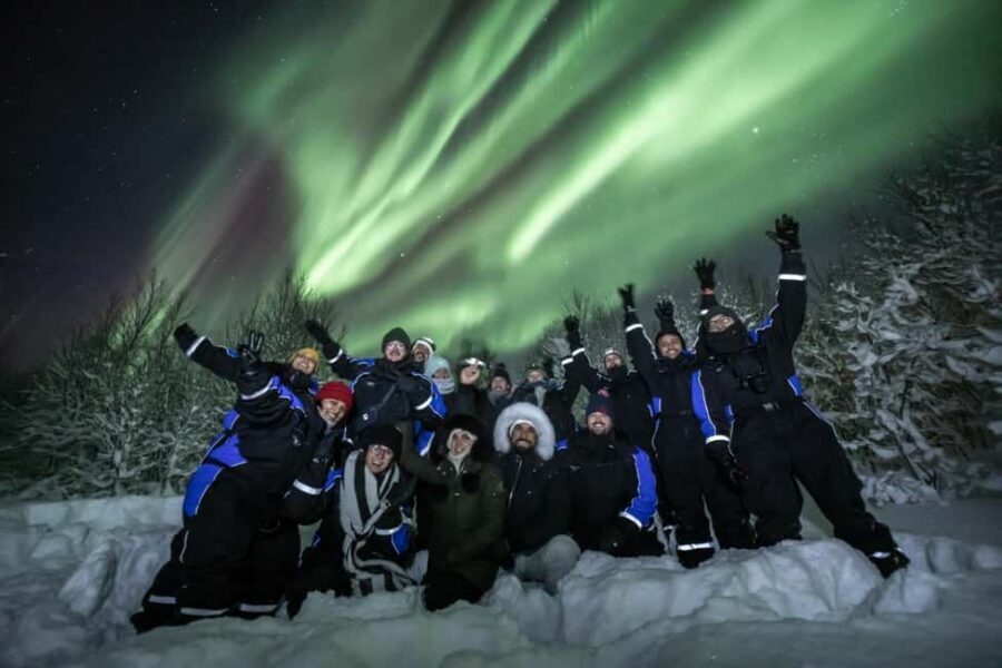 Tromsø: Premium Northern Lights Chase with Free Photos - Timing, Duration, and When to Book Another Night