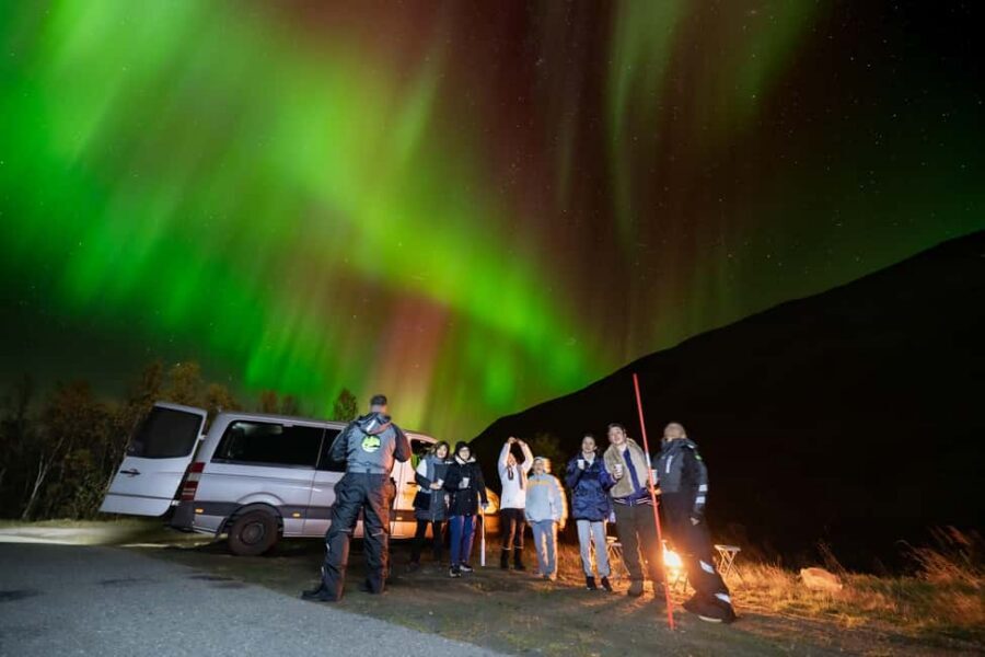 Tromsø: Premium Northern Lights Tour Small Group 8 Guests - Small-Group Aurora Chasing in Tromsø: built for clear-sky odds