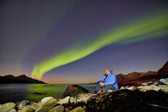 Tromso: Private Aurora Chase by Minivan - The photography help that turns aurora into souvenirs