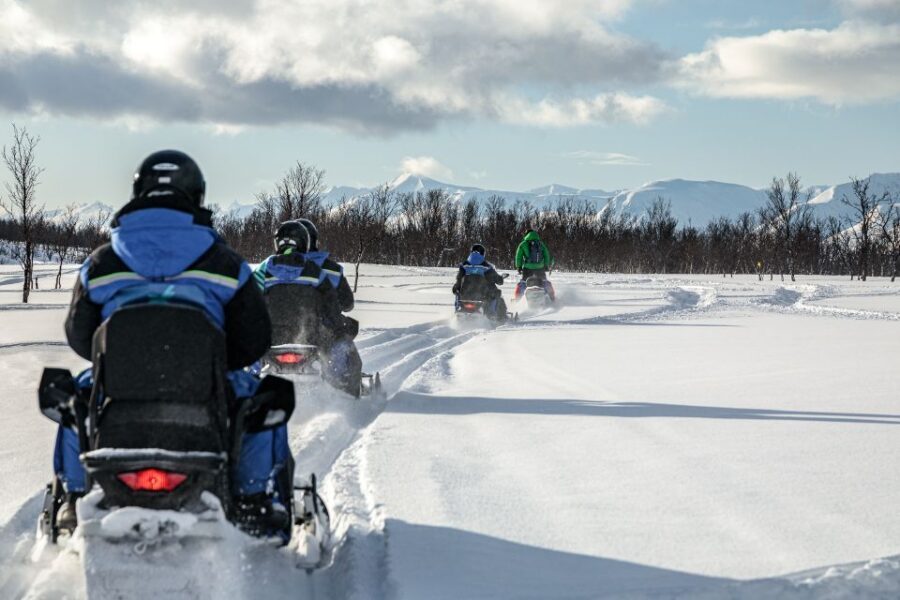 Tromsø: Scenic Arctic snowmobile safari in the Lyngen Alps - Arctic snowmobile safari from Tromsø: what this day really feels like