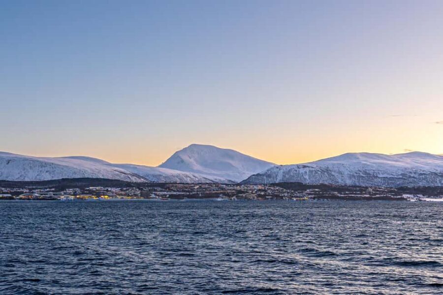 Tromsø: Senja Fjord Tour in Chinese/English Small-Group - Weather reality check: what happens if it turns nasty