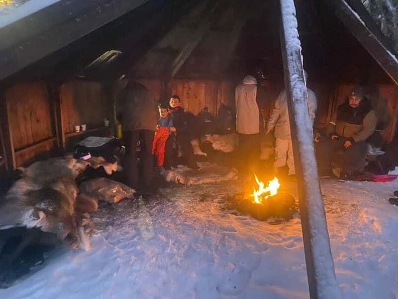 Tromsø: Sledding, Toboggan, Mini Skiing, Lasso & Arctic Fun - Price and value: what $73 buys you in real winter time