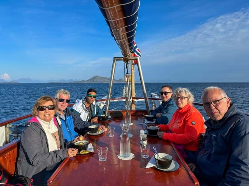 Tromsø: Small Group Sea-to-Table Fishing Experience - Price and value: why $309 feels fair for four hours of real work and real food