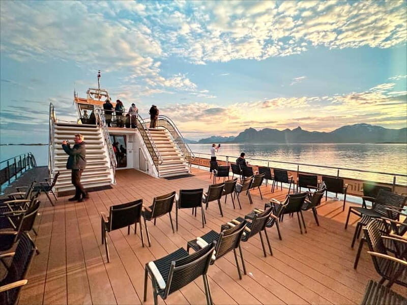 Tromsø: Summer Arctic Light Cruise with a Guide - Arctic Cathedral Photo Stop: Tromsø’s Icon Meets the First Big Views
