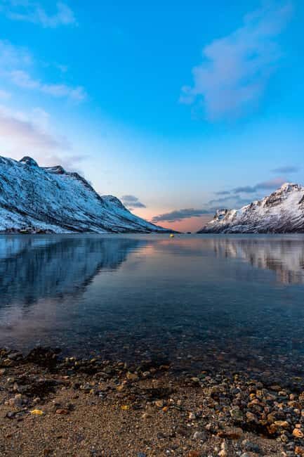 Tromso: Visit 5 Fjords in 4 hours - How this 4-hour fjord loop is built for December light