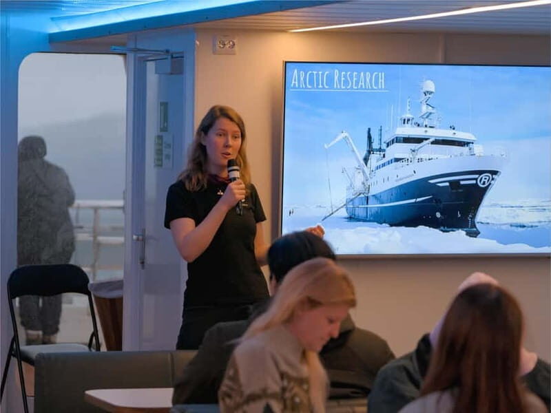 Tromsø: Whale Watching on hybrid boat with scenic bustrip - Food and Drinks: Plan to Buy Onboard