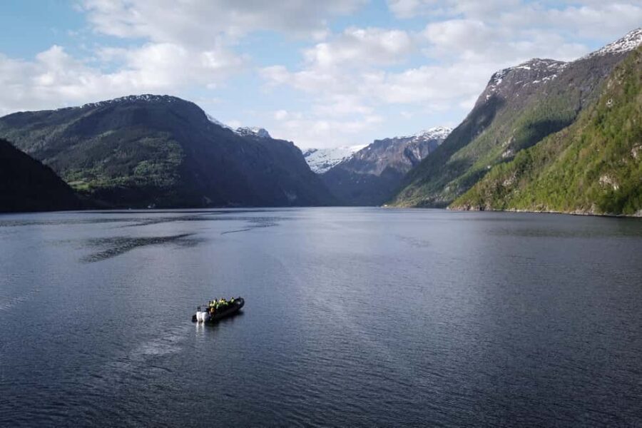 Ulvik adventure: Exploring Hardangerfjord's Osafjord by RIB - Hardangerfjord speed and safety: what the RIB ride feels like