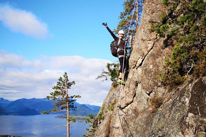 Via Ferrata Åndalsnes Intro Wall - Safety briefing: the real value in an intro route