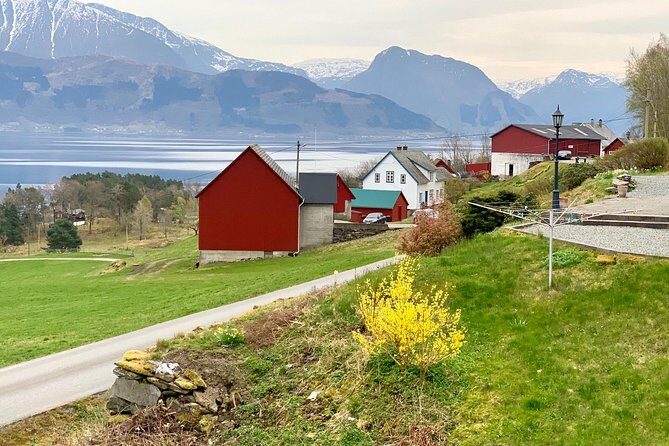 Viking Islands from Alesund: 5-Hour Private Group Tour - Stop 5: Waldehuset Museum—why one house survived the 1904 fire