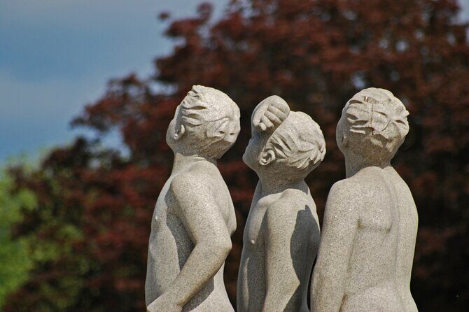 Visit the Instaworthy Spots of Oslo's Vigeland Park with a Local - Key things you’ll notice on this Oslo Vigeland Park tour