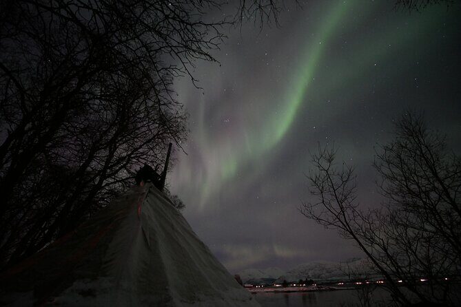 Watching The Aurora Dance - The Real Value: What You Pay For at $167.36